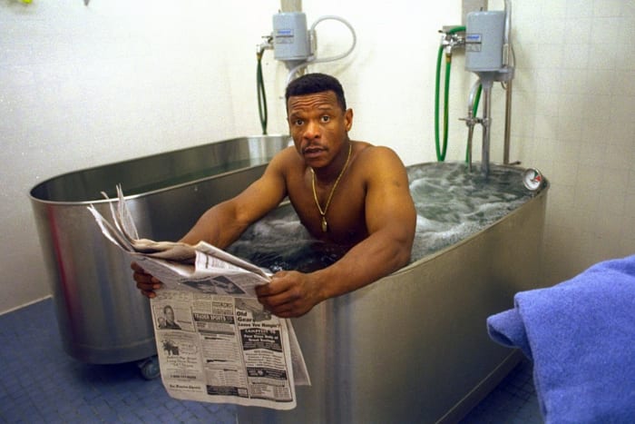 1998-Rickey-Henderson-whirlpool-05718717.jpg